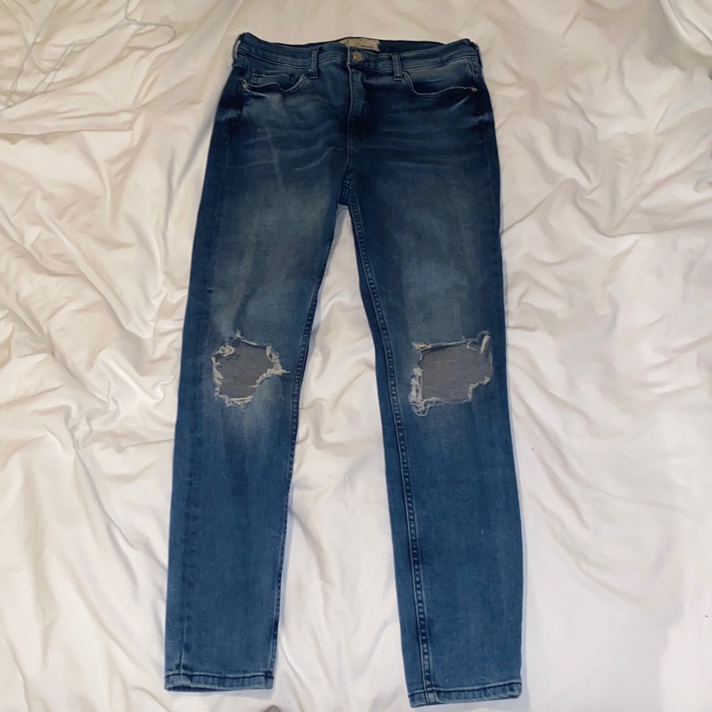 FREE PEOPLE SKINNY JEANS